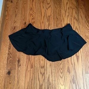 Extra large, women’s swim bottom skirt style
